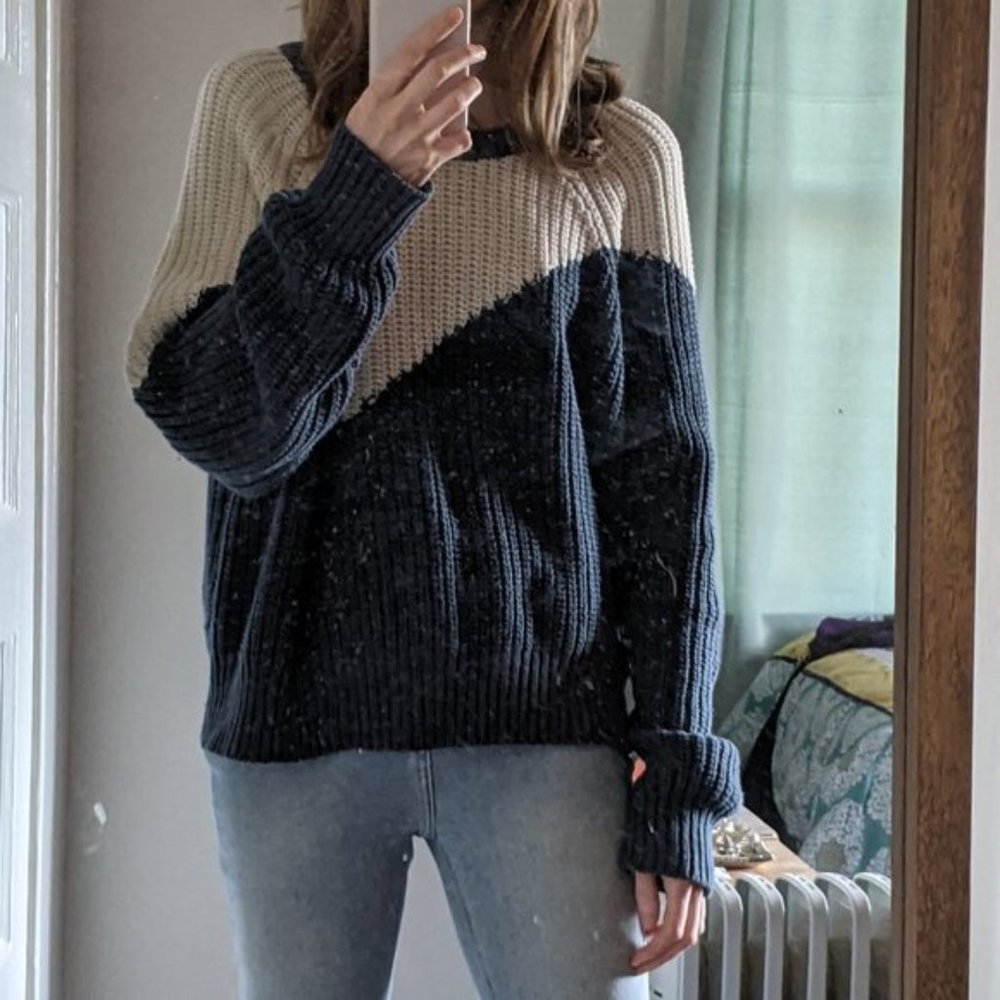 Urban Outfitters Sweater